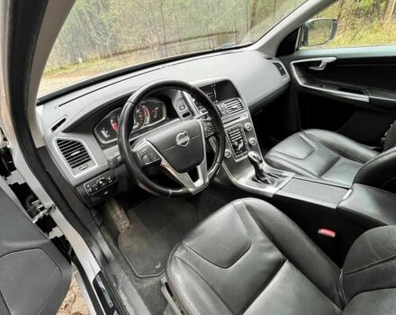 Сірий Вольво ХС60, об'ємом двигуна 2 л та пробігом 219 тис. км за 9900 $, фото 8 на Automoto.ua