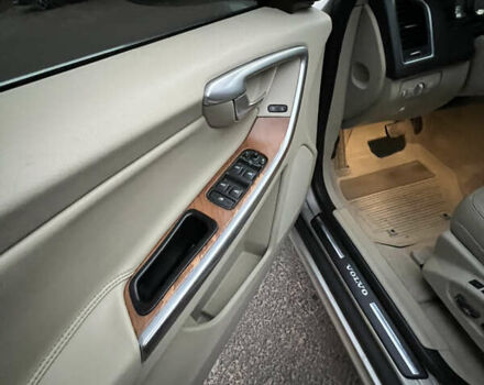 Вольво ХС60 2015 в Луцке на Automoto.ua Серый Вольво ХС60, объемом двигателя 2 л и пробегом 238 тыс. км за 15290 $, фото 32 на Automoto.ua