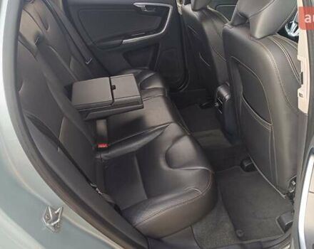 Серый Вольво ХС60, объемом двигателя 1.97 л и пробегом 173 тыс. км за 19538 $, фото 6 на Automoto.ua