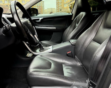 Сірий Вольво ХС60, об'ємом двигуна 1.97 л та пробігом 77 тис. км за 16700 $, фото 9 на Automoto.ua