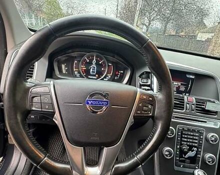 Серый Вольво ХС60, объемом двигателя 2 л и пробегом 178 тыс. км за 21000 $, фото 6 на Automoto.ua