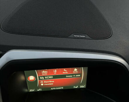 Вольво ХС60 2015 в Луцке на Automoto.ua Серый Вольво ХС60, объемом двигателя 2 л и пробегом 238 тыс. км за 15290 $, фото 47 на Automoto.ua