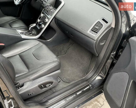Вольво ХС60 2015 в Львове на Automoto.ua Серый Вольво ХС60, объемом двигателя 1.97 л и пробегом 116 тыс. км за 14300 $, фото 17 на Automoto.ua