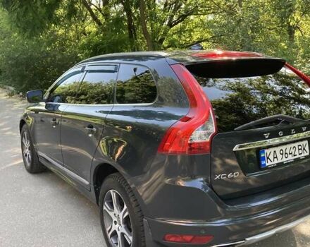 Серый Вольво ХС60, объемом двигателя 3 л и пробегом 123 тыс. км за 20500 $, фото 4 на Automoto.ua