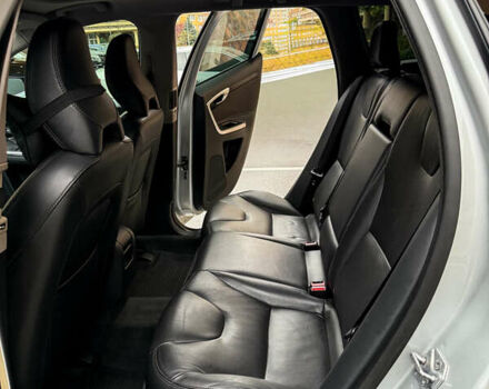 Сірий Вольво ХС60, об'ємом двигуна 1.97 л та пробігом 77 тис. км за 16700 $, фото 15 на Automoto.ua