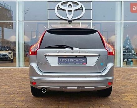 Серый Вольво ХС60, объемом двигателя 1.97 л и пробегом 173 тыс. км за 19538 $, фото 3 на Automoto.ua