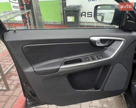 Вольво ХС60 2015 в Львове на Automoto.ua Серый Вольво ХС60, объемом двигателя 1.97 л и пробегом 116 тыс. км за 14300 $, фото 12 на Automoto.ua