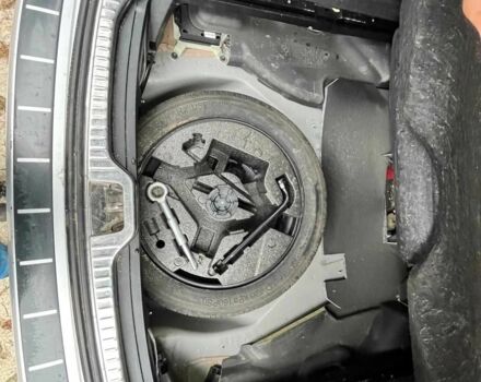 Сірий Вольво ХС60, об'ємом двигуна 2 л та пробігом 219 тис. км за 9900 $, фото 14 на Automoto.ua