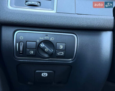 Серый Вольво ХС60, объемом двигателя 2.5 л и пробегом 194 тыс. км за 15900 $, фото 23 на Automoto.ua