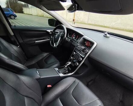 Серый Вольво ХС60, объемом двигателя 2 л и пробегом 175 тыс. км за 15800 $, фото 32 на Automoto.ua