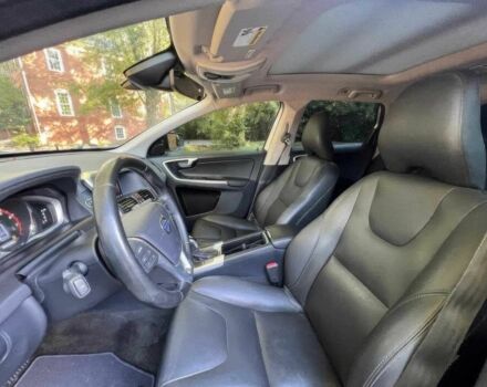 Вольво ХС60 2015 в Ивано-Франковске на Automoto.ua Серый Вольво ХС60, объемом двигателя 2 л и пробегом 71 тыс. км за 3800 $, фото 9 на Automoto.ua