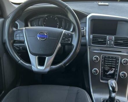 Сірий Вольво ХС60, об'ємом двигуна 2.4 л та пробігом 210 тис. км за 17717 $, фото 7 на Automoto.ua