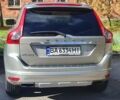Серый Вольво ХС60, объемом двигателя 1.97 л и пробегом 129 тыс. км за 18500 $, фото 2 на Automoto.ua