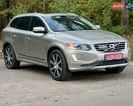 Вольво ХС60 2015 в Луцке на Automoto.ua Серый Вольво ХС60, объемом двигателя 2 л и пробегом 238 тыс. км за 15290 $, фото 6 на Automoto.ua