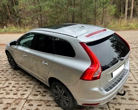 Сірий Вольво ХС60, об'ємом двигуна 2 л та пробігом 219 тис. км за 9900 $, фото 4 на Automoto.ua