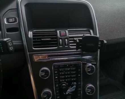 Сірий Вольво ХС60, об'ємом двигуна 2 л та пробігом 195 тис. км за 14000 $, фото 9 на Automoto.ua