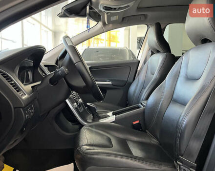 Сірий Вольво ХС60, об'ємом двигуна 1.97 л та пробігом 175 тис. км за 16300 $, фото 13 на Automoto.ua