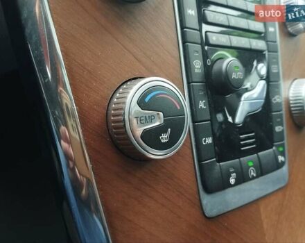 Серый Вольво ХС60, объемом двигателя 1.97 л и пробегом 239 тыс. км за 22990 $, фото 44 на Automoto.ua