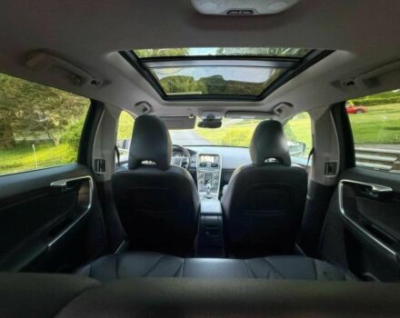 Серый Вольво ХС60, объемом двигателя 3 л и пробегом 75 тыс. км за 4700 $, фото 10 на Automoto.ua