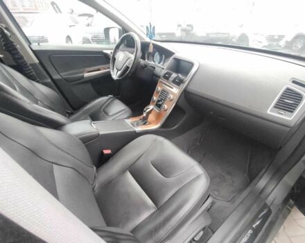 Серый Вольво ХС60, объемом двигателя 2 л и пробегом 239 тыс. км за 22990 $, фото 14 на Automoto.ua