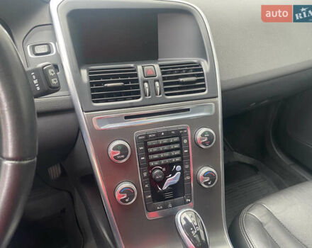 Серый Вольво ХС60, объемом двигателя 1.97 л и пробегом 250 тыс. км за 15900 $, фото 27 на Automoto.ua