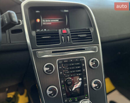 Сірий Вольво ХС60, об'ємом двигуна 1.97 л та пробігом 175 тис. км за 16300 $, фото 22 на Automoto.ua