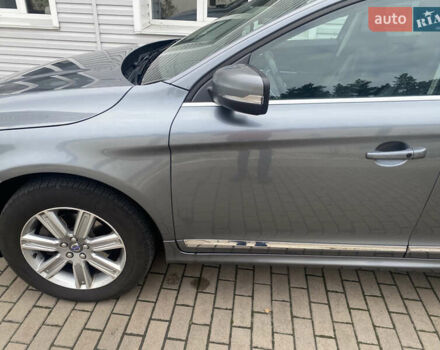 Серый Вольво ХС60, объемом двигателя 1.97 л и пробегом 250 тыс. км за 15900 $, фото 6 на Automoto.ua