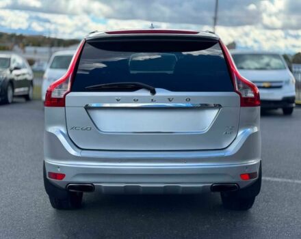 Серый Вольво ХС60, объемом двигателя 2.5 л и пробегом 78 тыс. км за 6300 $, фото 4 на Automoto.ua