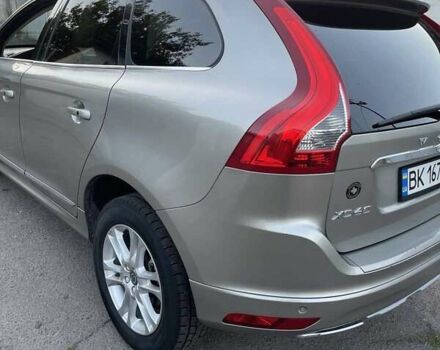 Сірий Вольво ХС60, об'ємом двигуна 1.97 л та пробігом 126 тис. км за 14750 $, фото 4 на Automoto.ua