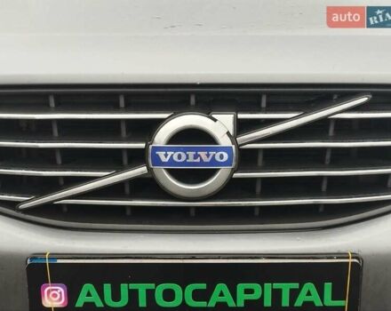 Серый Вольво ХС60, объемом двигателя 1.97 л и пробегом 239 тыс. км за 22990 $, фото 5 на Automoto.ua