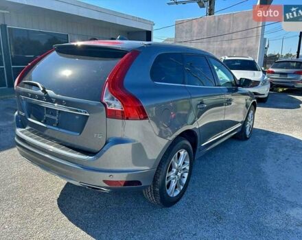 Серый Вольво ХС60, объемом двигателя 2 л и пробегом 165 тыс. км за 2900 $, фото 3 на Automoto.ua