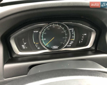 Вольво ХС60 2016 в Киеве на Automoto.ua Серый Вольво ХС60, объемом двигателя 2 л и пробегом 123 тыс. км за 15400 $, фото 11 на Automoto.ua