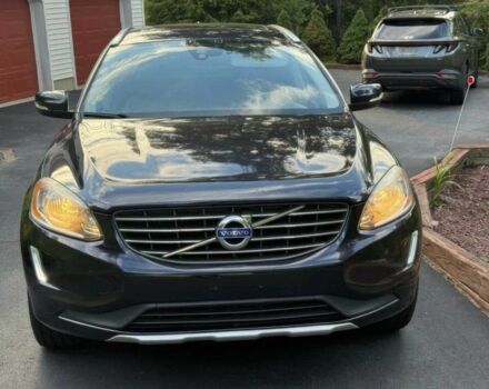 Серый Вольво ХС60, объемом двигателя 3 л и пробегом 75 тыс. км за 4700 $, фото 1 на Automoto.ua