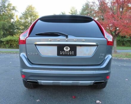 Серый Вольво ХС60, объемом двигателя 2 л и пробегом 57 тыс. км за 3600 $, фото 5 на Automoto.ua