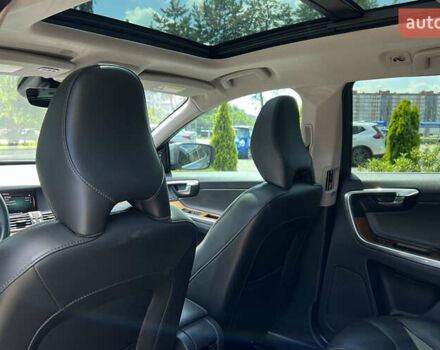 Серый Вольво ХС60, объемом двигателя 1.97 л и пробегом 100 тыс. км за 19999 $, фото 24 на Automoto.ua