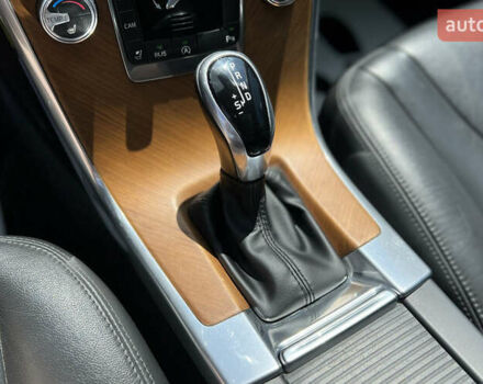 Серый Вольво ХС60, объемом двигателя 1.97 л и пробегом 100 тыс. км за 19999 $, фото 14 на Automoto.ua