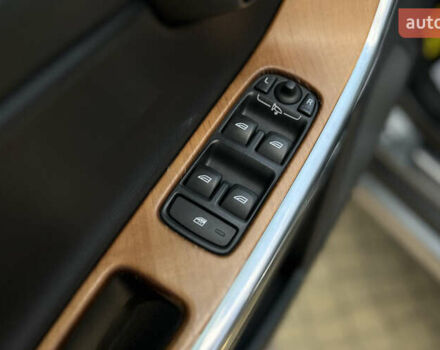 Серый Вольво ХС60, объемом двигателя 1.97 л и пробегом 100 тыс. км за 19999 $, фото 18 на Automoto.ua