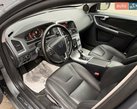 Серый Вольво ХС60, объемом двигателя 1.97 л и пробегом 243 тыс. км за 17300 $, фото 38 на Automoto.ua