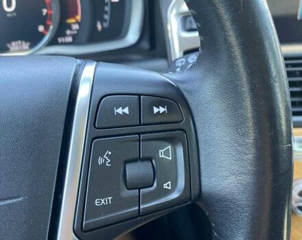 Сірий Вольво ХС60, об'ємом двигуна 2 л та пробігом 201 тис. км за 16000 $, фото 16 на Automoto.ua