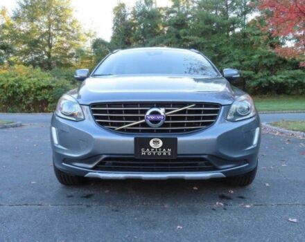 Серый Вольво ХС60, объемом двигателя 2 л и пробегом 57 тыс. км за 3600 $, фото 1 на Automoto.ua