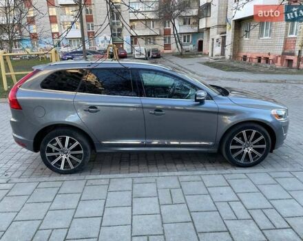 Серый Вольво ХС60, объемом двигателя 1.97 л и пробегом 110 тыс. км за 18500 $, фото 3 на Automoto.ua