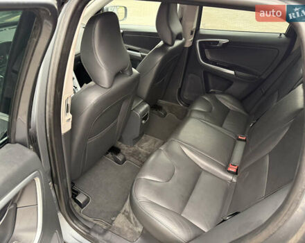 Серый Вольво ХС60, объемом двигателя 1.97 л и пробегом 243 тыс. км за 17300 $, фото 49 на Automoto.ua