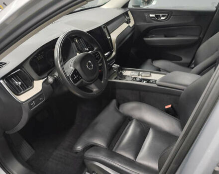 Серый Вольво ХС60, объемом двигателя 1.97 л и пробегом 201 тыс. км за 22500 $, фото 8 на Automoto.ua