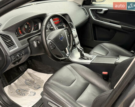 Серый Вольво ХС60, объемом двигателя 1.97 л и пробегом 243 тыс. км за 17300 $, фото 42 на Automoto.ua