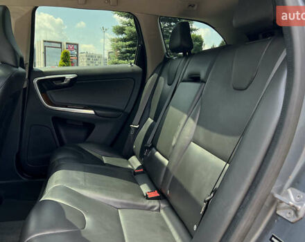 Серый Вольво ХС60, объемом двигателя 1.97 л и пробегом 100 тыс. км за 19999 $, фото 25 на Automoto.ua