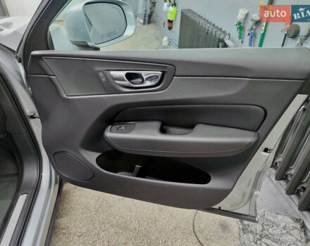 Сірий Вольво ХС60, об'ємом двигуна 1.97 л та пробігом 201 тис. км за 22000 $, фото 22 на Automoto.ua