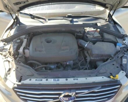 Серый Вольво ХС60, объемом двигателя 2 л и пробегом 108 тыс. км за 3500 $, фото 11 на Automoto.ua