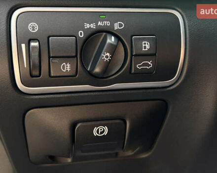 Серый Вольво ХС60, объемом двигателя 1.97 л и пробегом 100 тыс. км за 19999 $, фото 15 на Automoto.ua