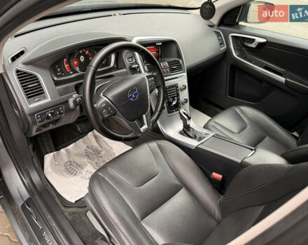 Серый Вольво ХС60, объемом двигателя 1.97 л и пробегом 243 тыс. км за 17300 $, фото 39 на Automoto.ua