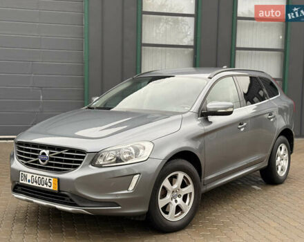 Серый Вольво ХС60, объемом двигателя 1.97 л и пробегом 243 тыс. км за 17300 $, фото 4 на Automoto.ua